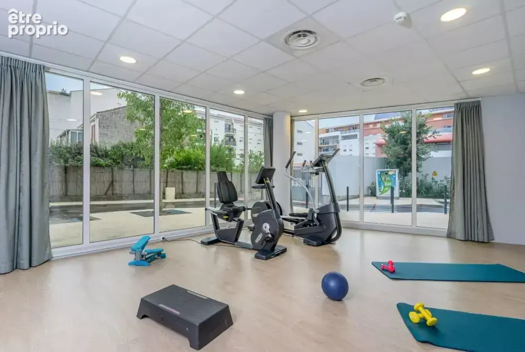 INVESTISSEMENT LOCATIF  La Seyne-sur-Mer  Résidence Seniors Stella Port Provence  5.80% de rentabilité - photo 11