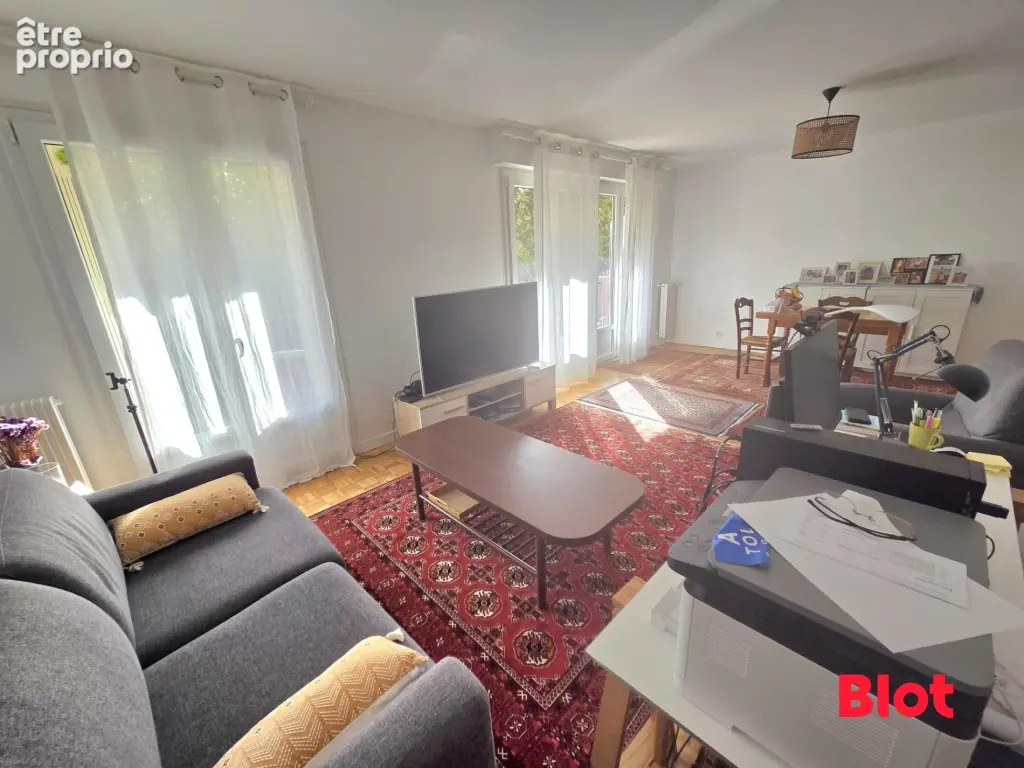 Appartement 5 pièces 91 m² à vendre à Rennes (35200) - photo 2