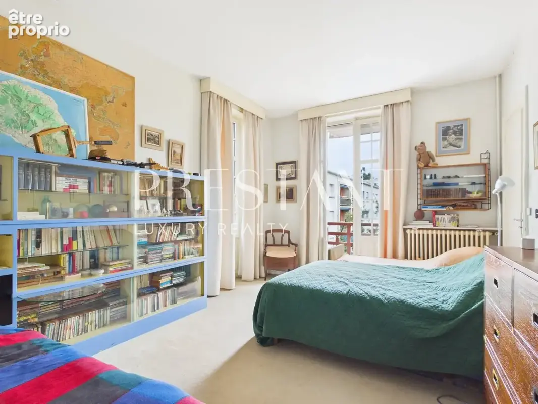 Grand appartement au premier étage dans maison de maître - photo 5