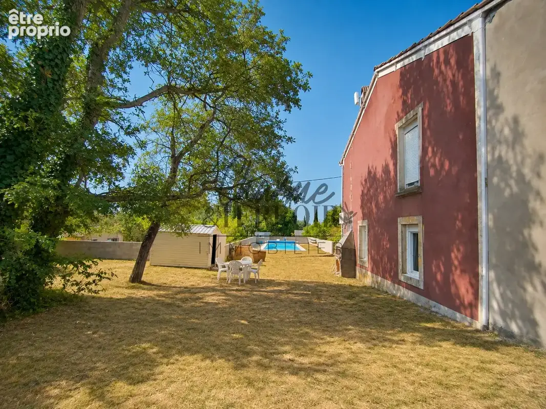 Maison des années 30 de 140m2 sur 1656m2 avec piscine - photo 5