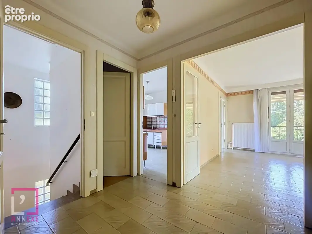 Maison 5 pièces 153 m² à vendre à Collonges-Au-Mont-D'or (69660) - photo 9