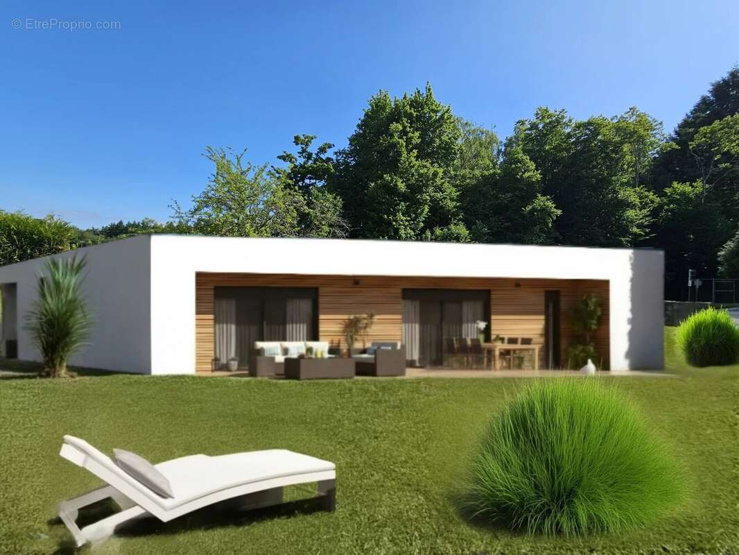 Terrain à MERCY-LE-BAS