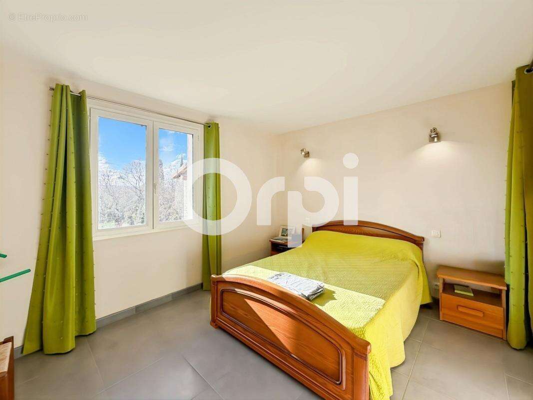 Maison à SAINT-ALBAN-AURIOLLES