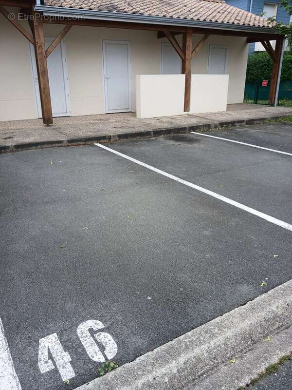 Appartement à CLAVETTE