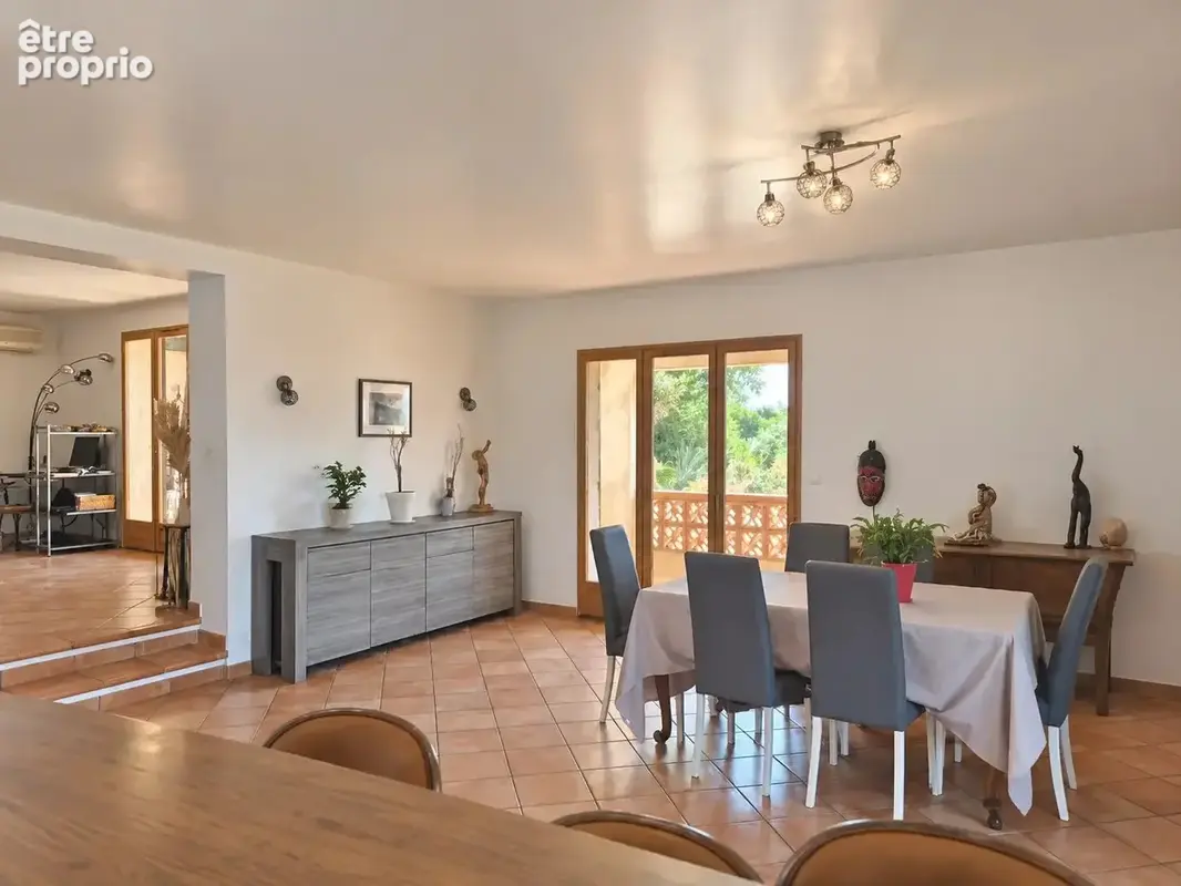 Saint-Martin-du-Var//Maison 5Pièces//140 mM² - photo 28