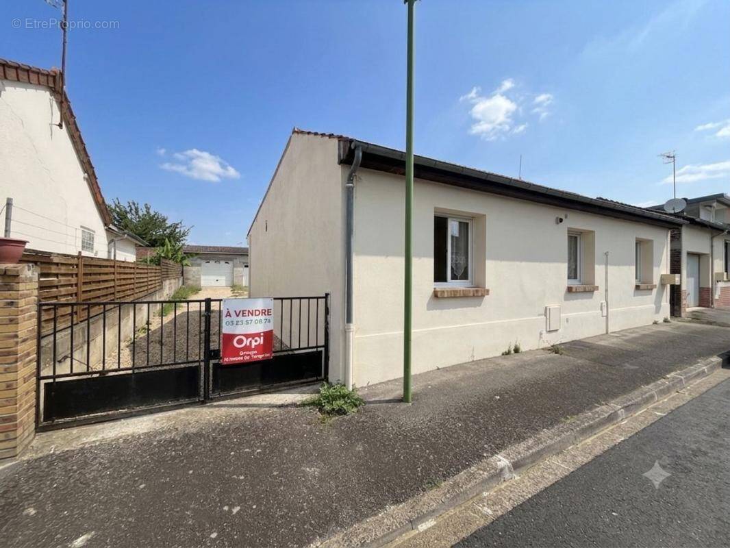 Maison à TERGNIER