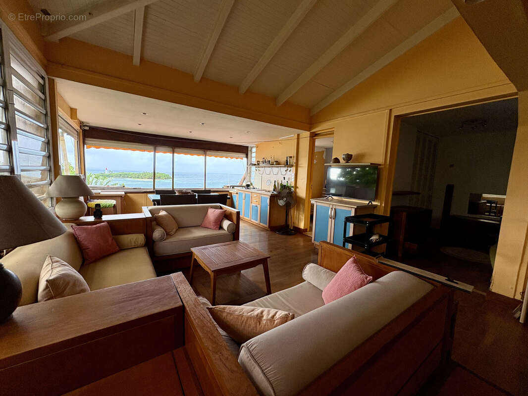 Appartement à LE GOSIER