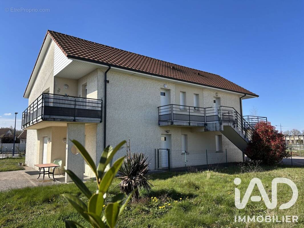 Photo 1 - Appartement à GOLBEY
