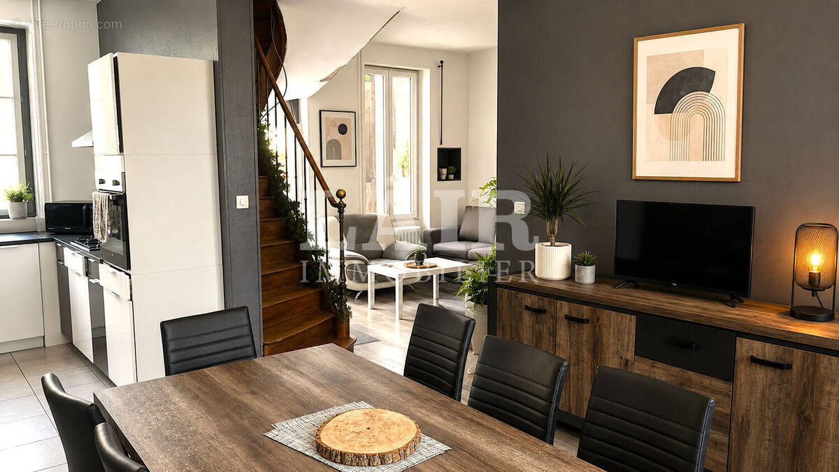 Maison à FRESNAY-SUR-SARTHE