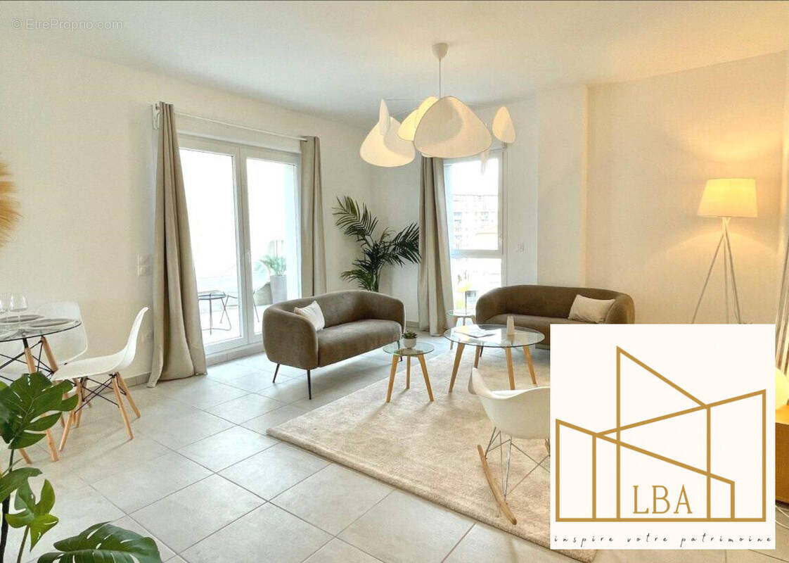 Appartement à MARSEILLE-8E