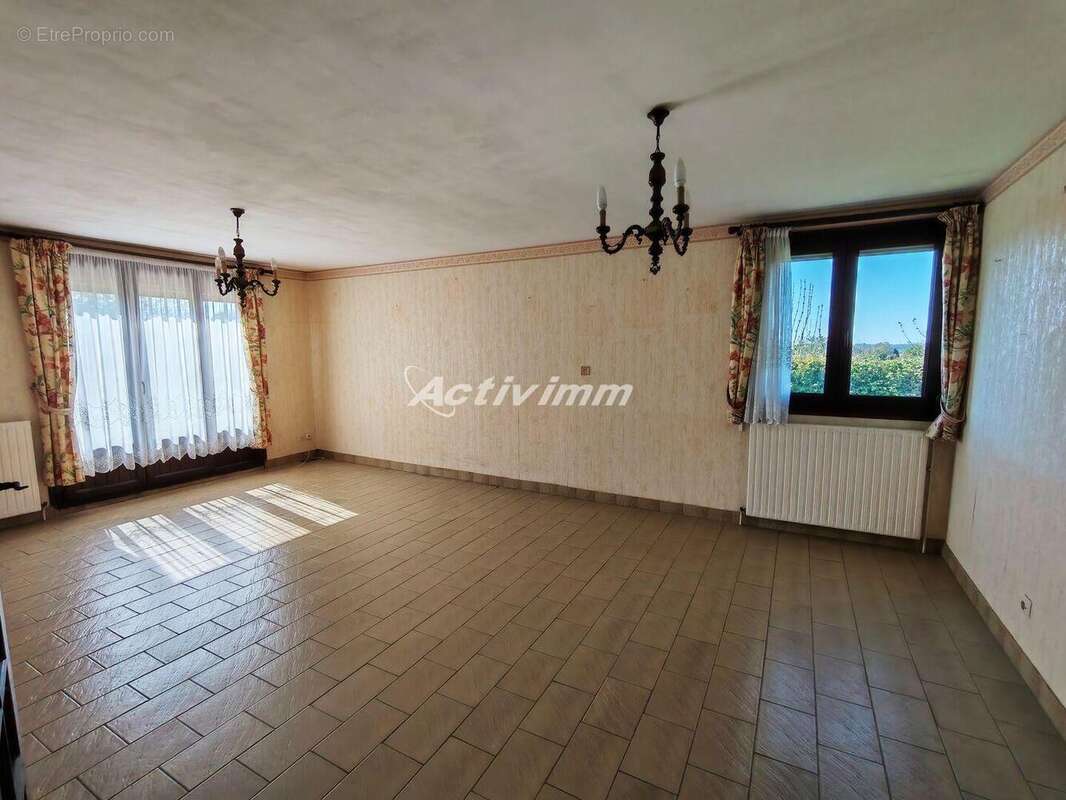 4295 26 - Maison à LE PARCQ