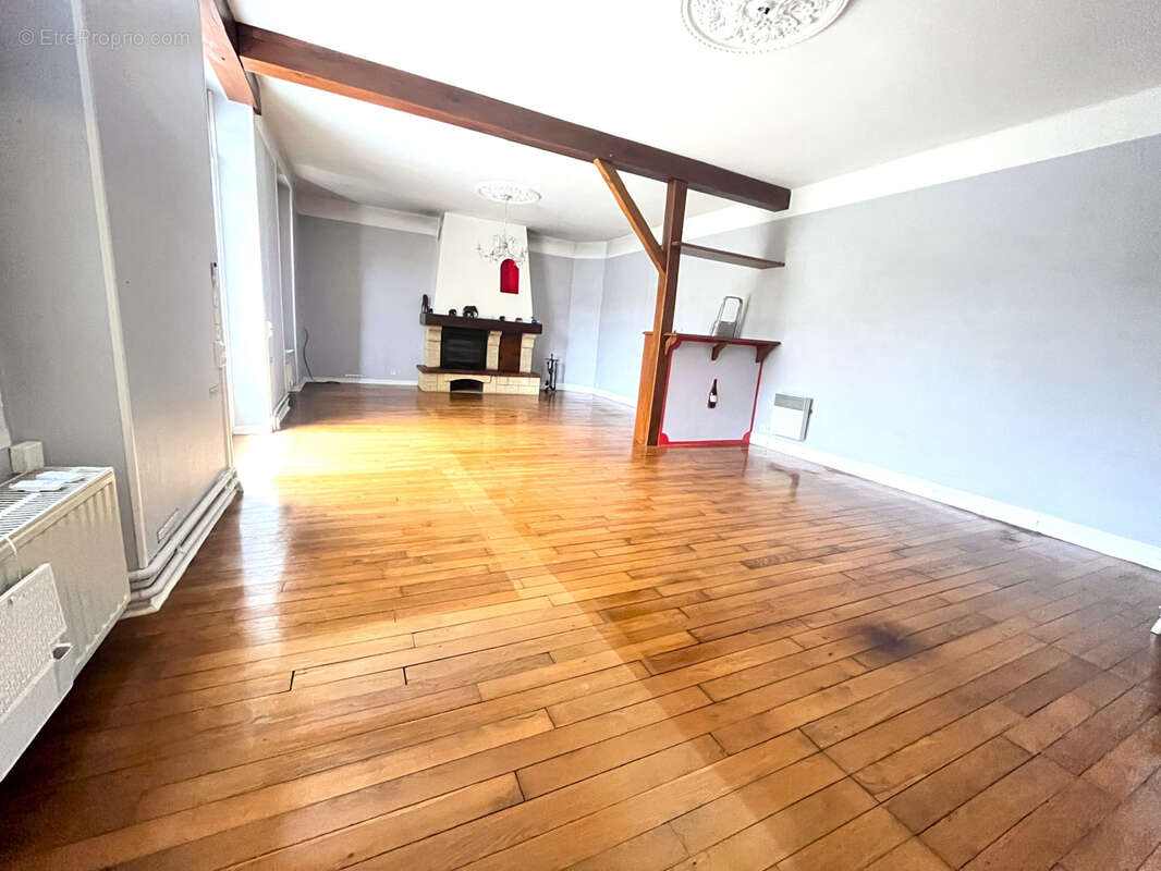 Maison à BRANSCOURT