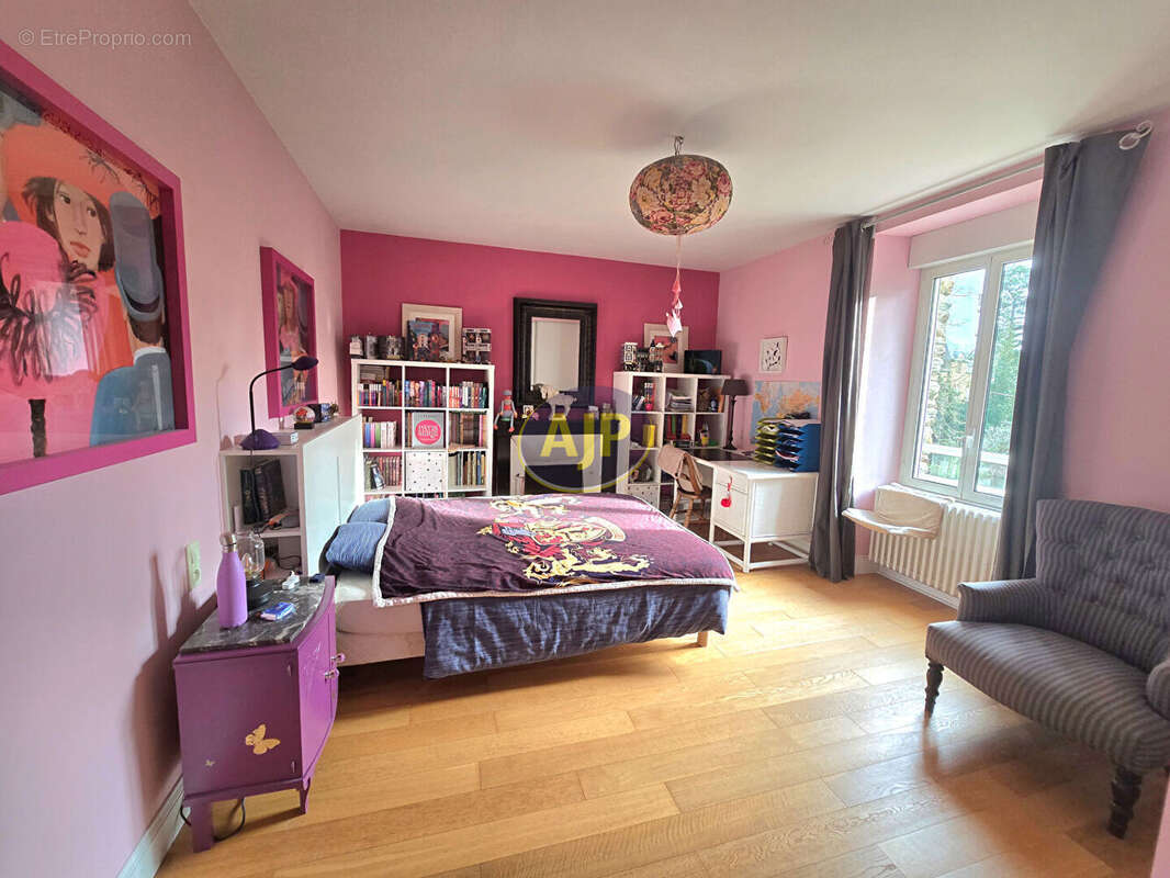 Maison à GUEMENE-PENFAO