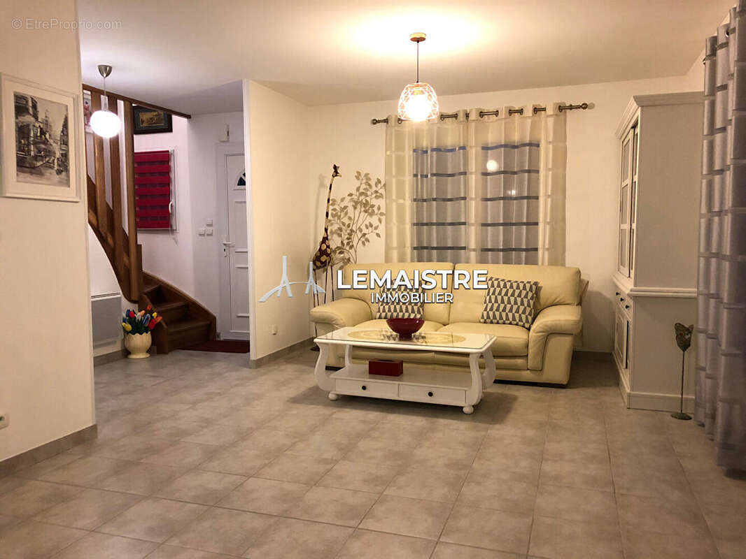 Maison à MONTIVILLIERS