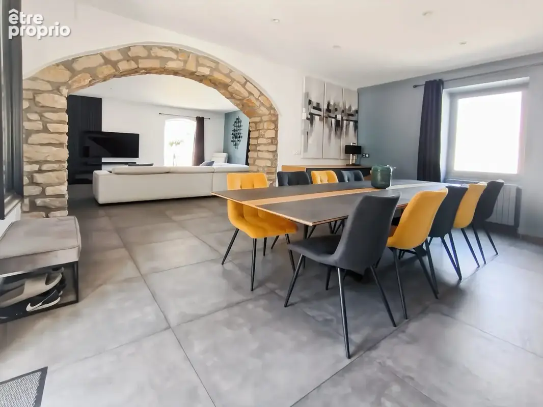 Maison 239 m² à Villefranche-Sur-Saone  - photo 5
