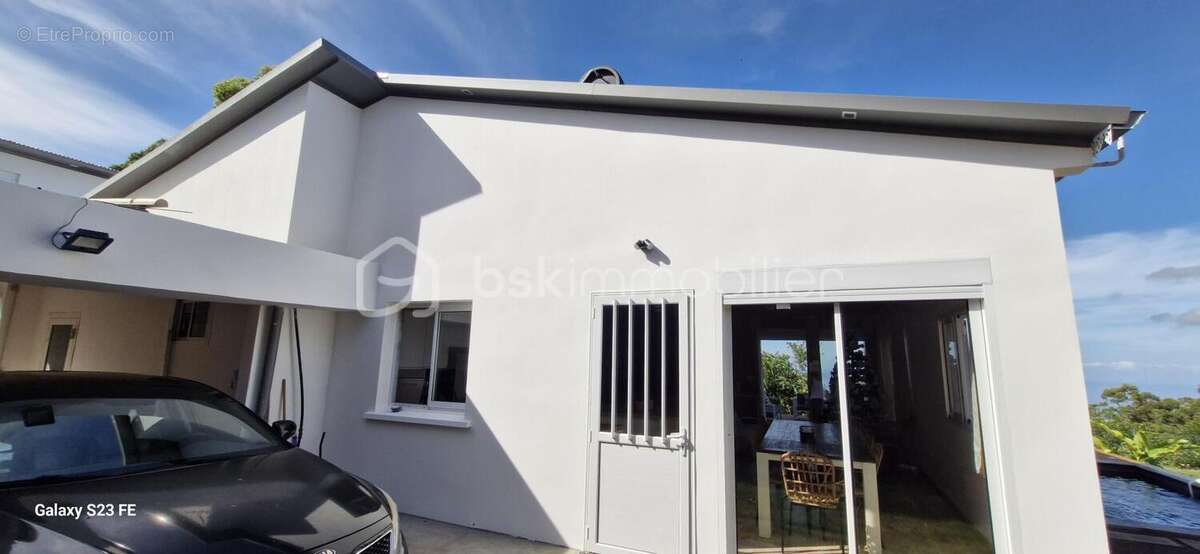 Maison à SAINT-PIERRE