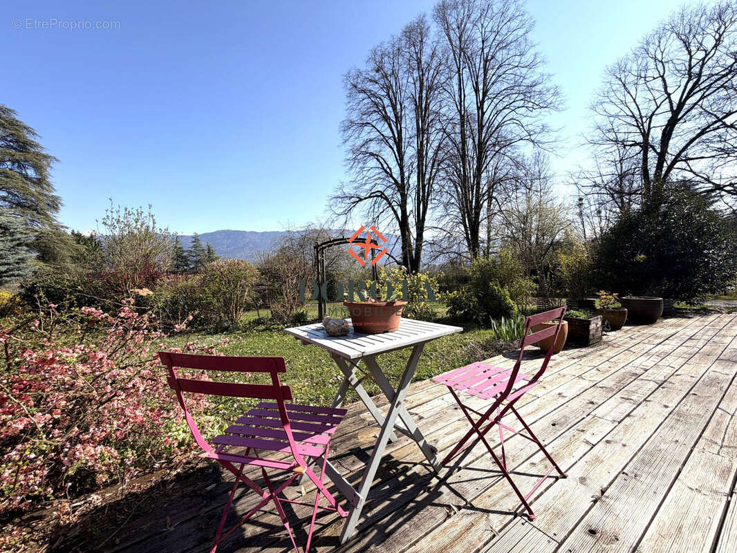 Appartement à BARRAUX