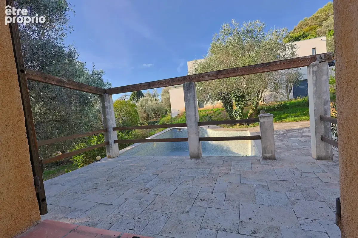 Exclusivité – vallauris – ancienne bergerie rénovée – 193 m² – 5 chambres – piscine - photo 30