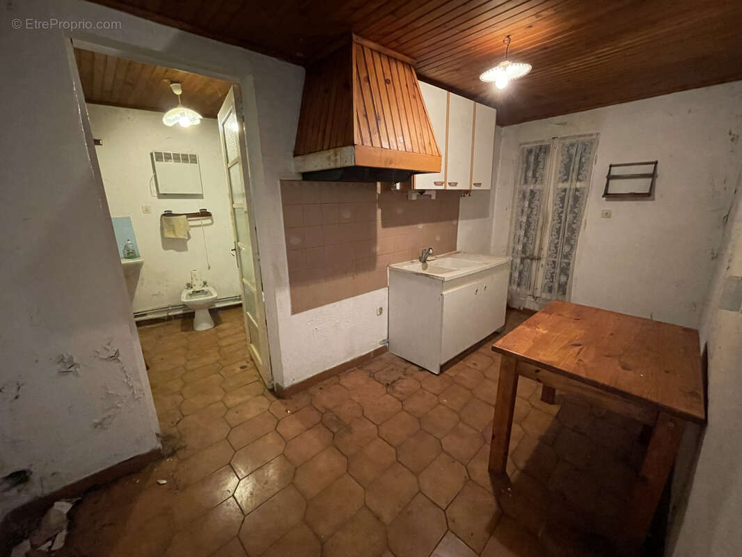 Maison à ROQUEFORT-LA-BEDOULE