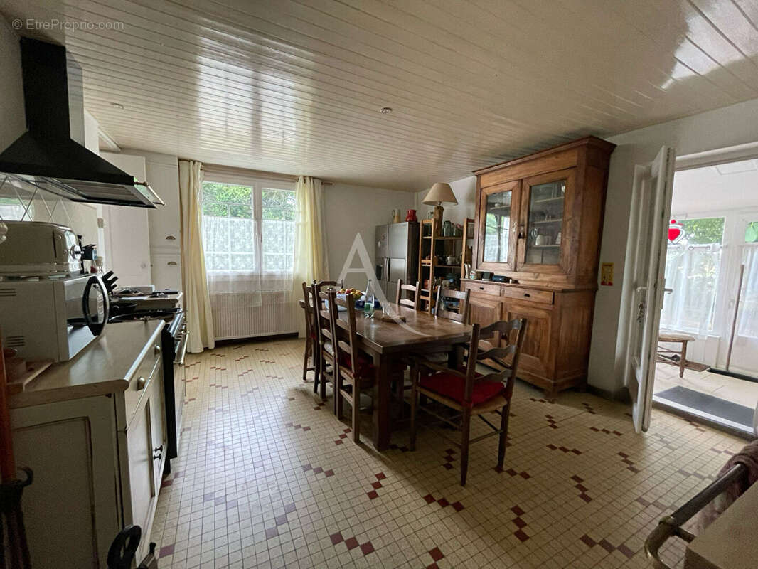 Maison à LE BERNARD