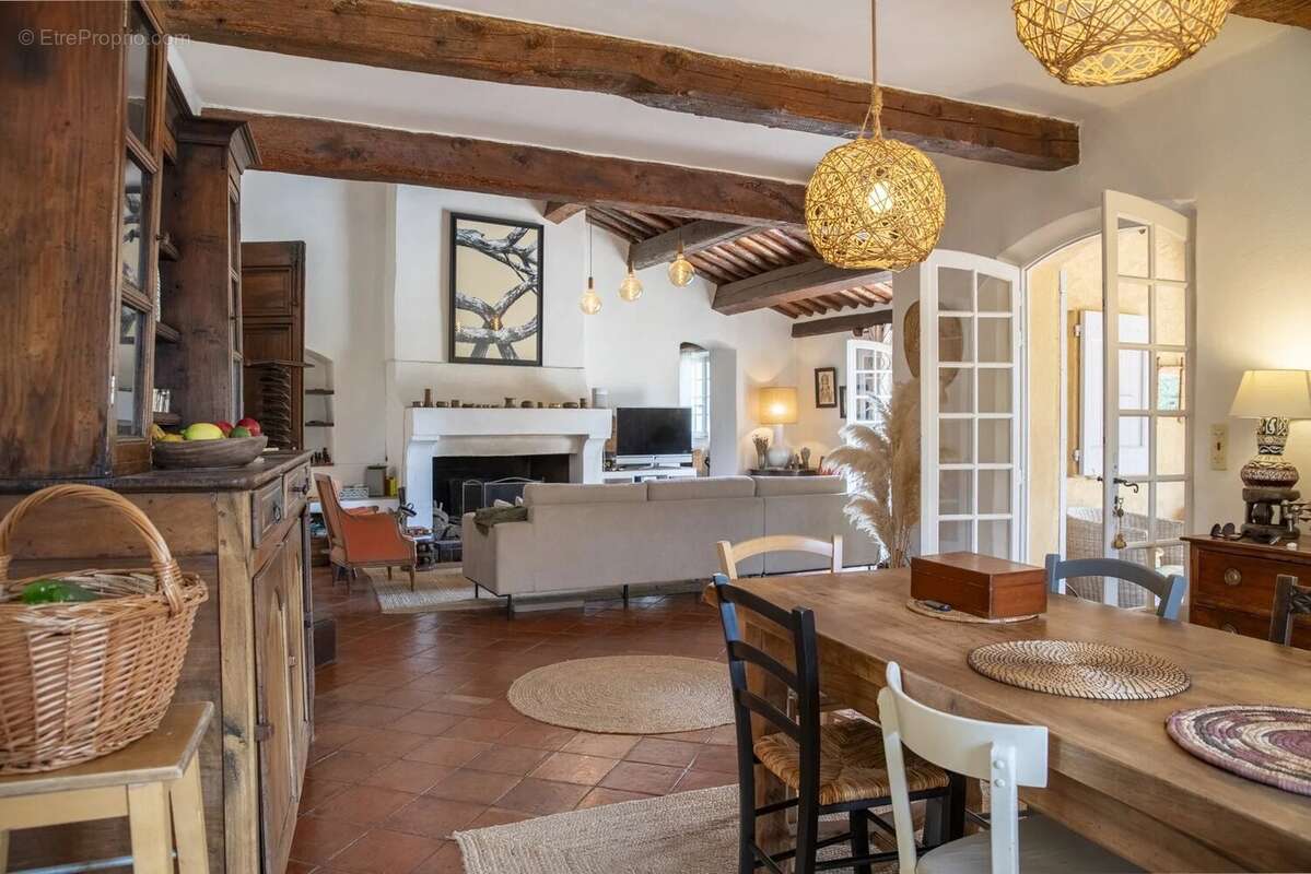 Maison à LA CADIERE-D&#039;AZUR