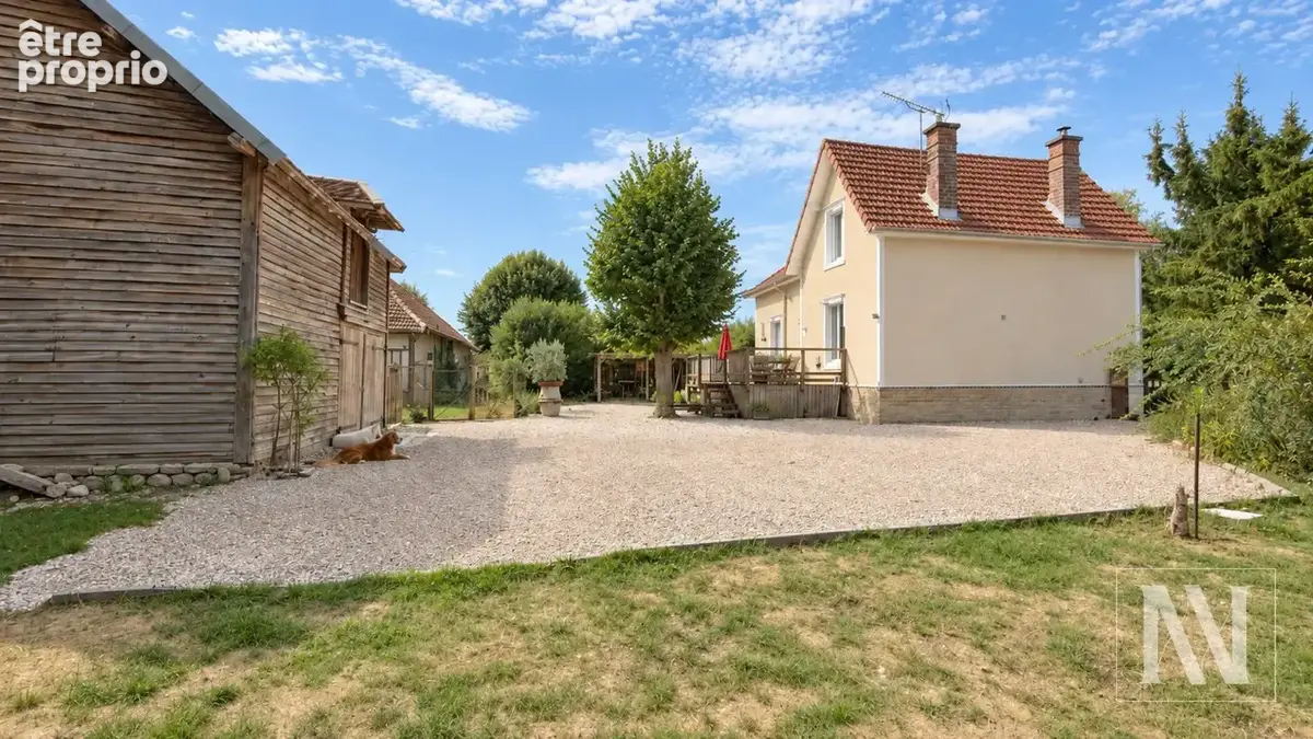 Maison à SAINT-LYE