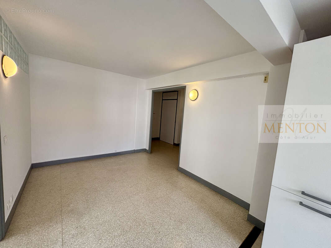 Appartement 3 pièces, coeur centre-ville - photo 2