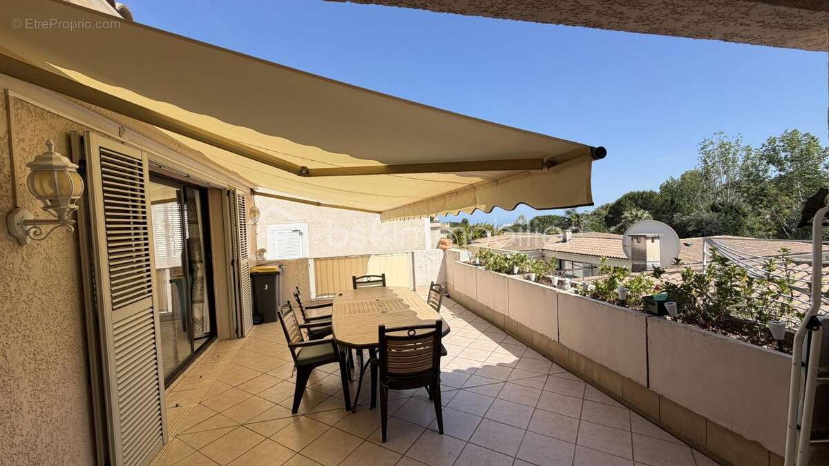 Maison à VILLENEUVE-LOUBET