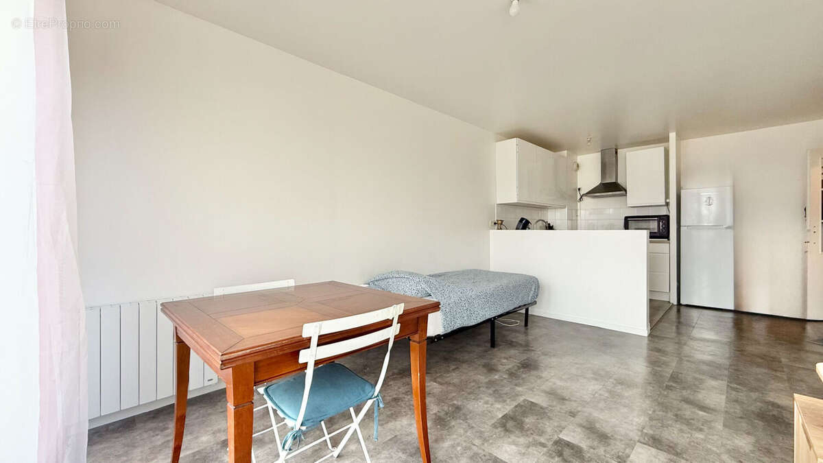 Appartement à CORBEIL-ESSONNES