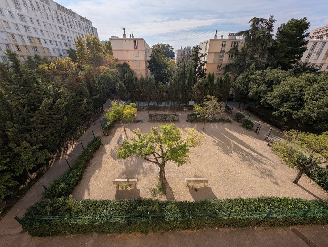 Appartement à MARSEILLE-9E