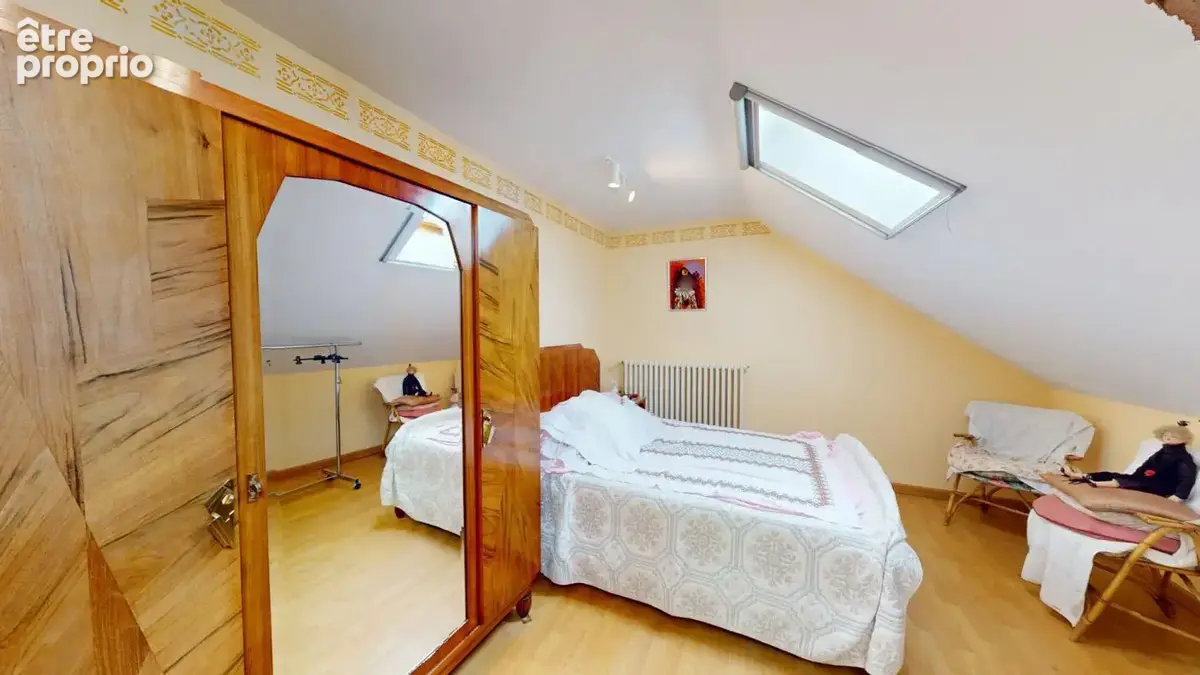 Maison Foecy  : 140 m² - 6 pièces - 4 chambres - - photo 9