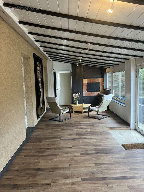 Maison à MONTAIGUT-SUR-SAVE