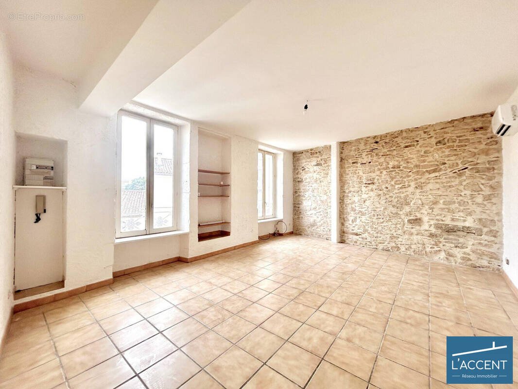 Appartement à NIMES