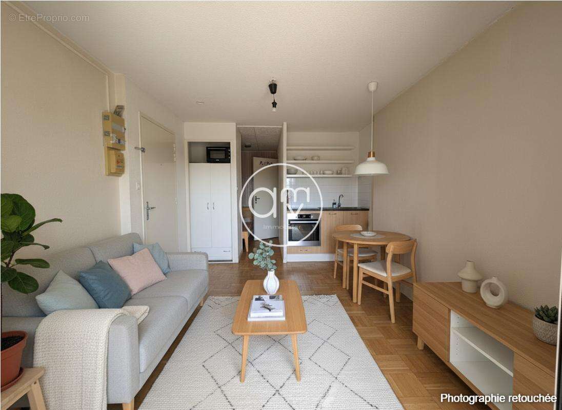 Appartement à LA LONDE-LES-MAURES