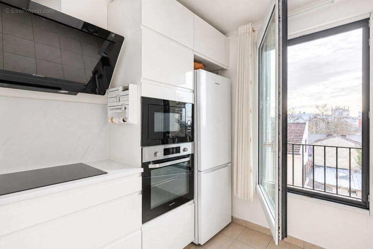 Appartement à NANTERRE