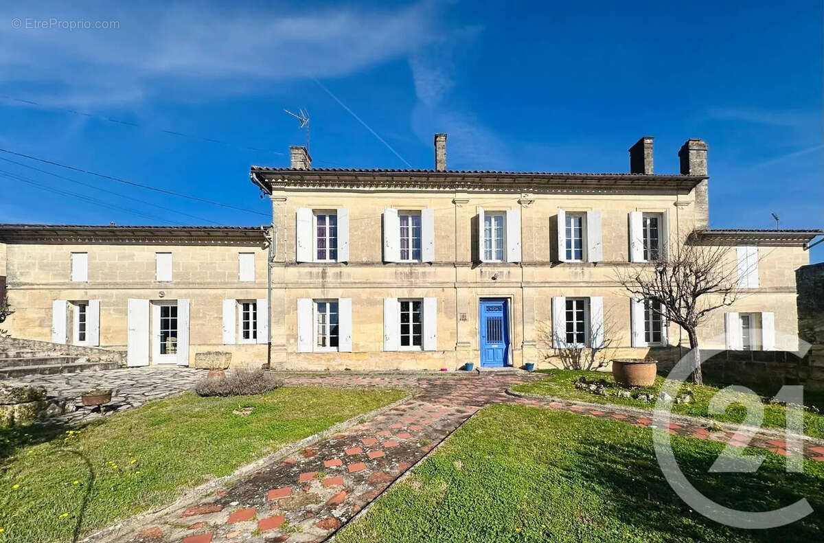 Maison à SAINT-ANDRE-DE-CUBZAC