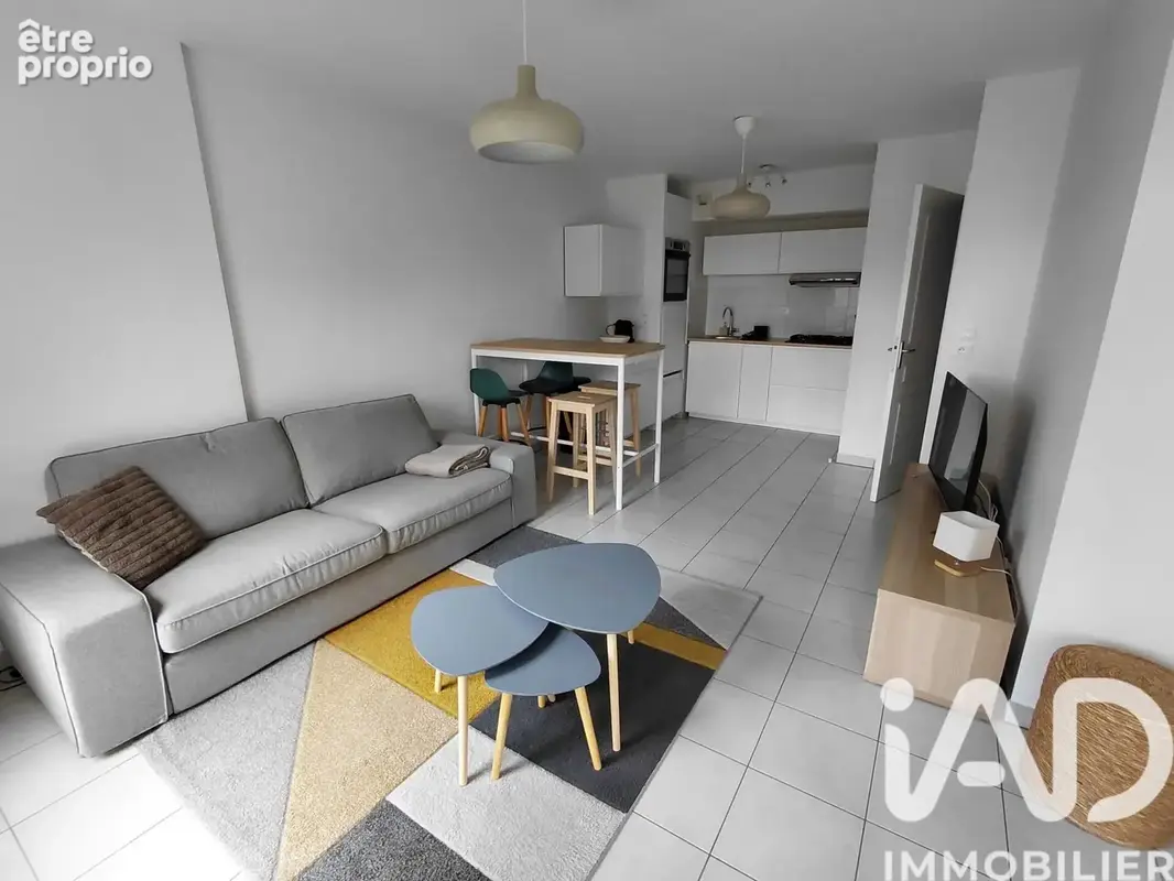 Photo 1 - Appartement à TASSIN-LA-DEMI-LUNE