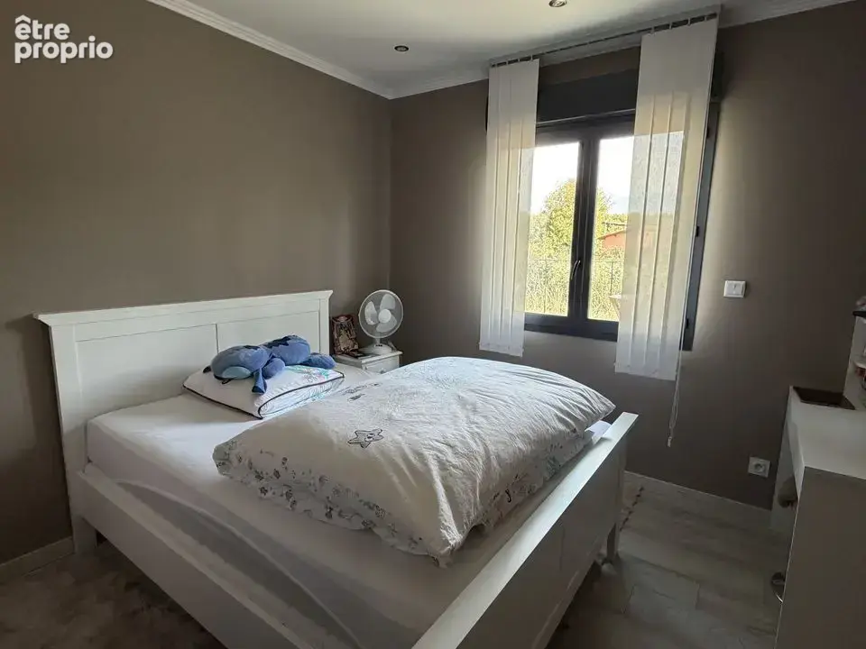 Maison Plain-pied 109 m² - Terrain 1 148 m² - - photo 8