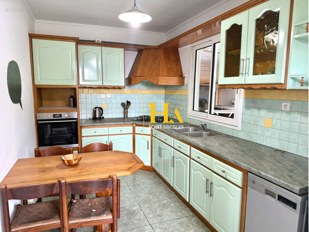 Maison à LES AVIRONS