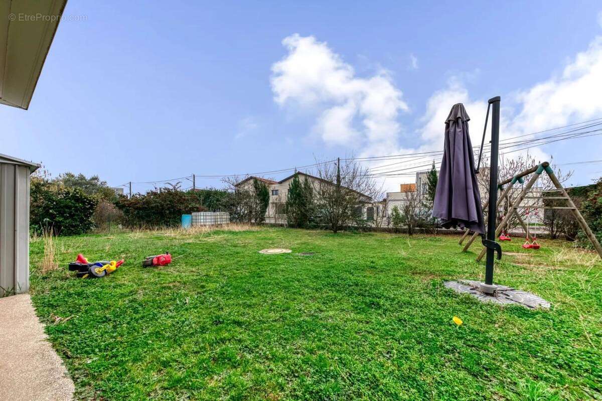 Appartement à SAINT-PRIEST