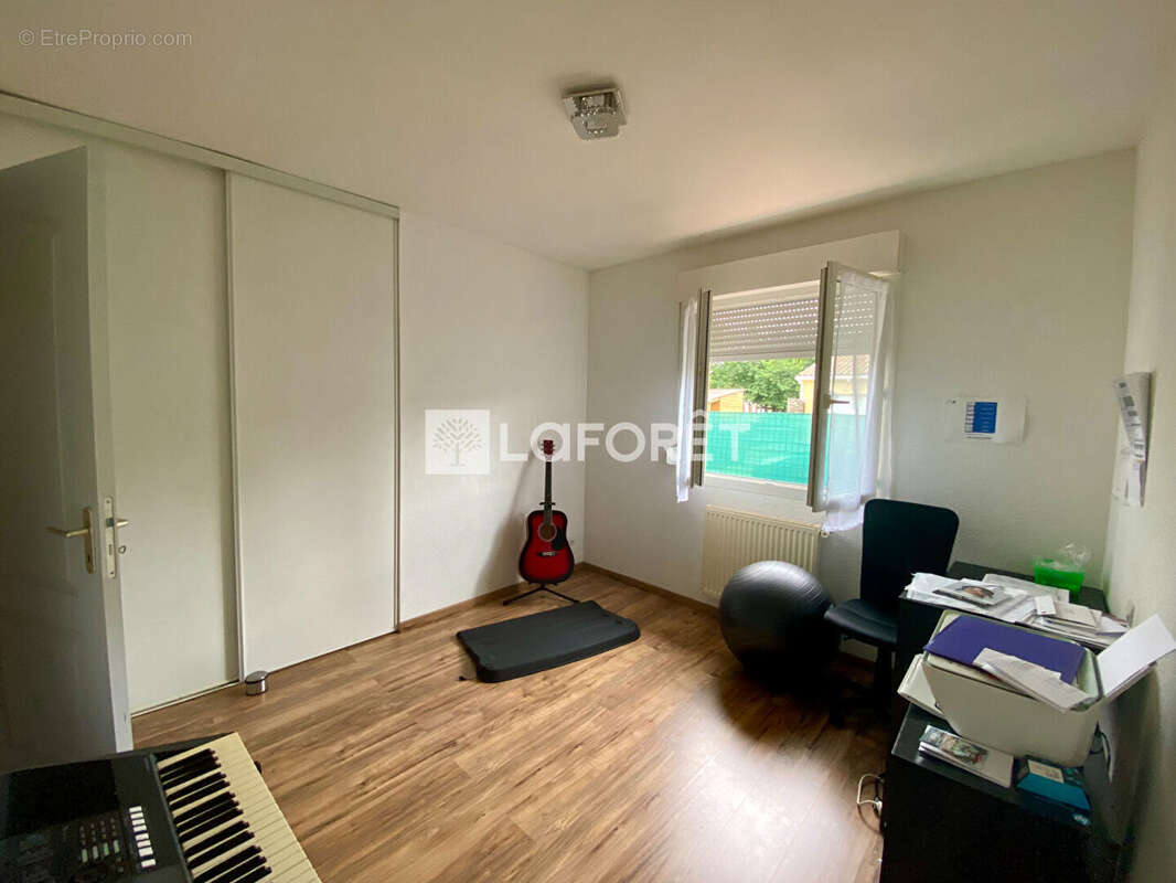 Maison à SAINT-JEAN-DU-FALGA