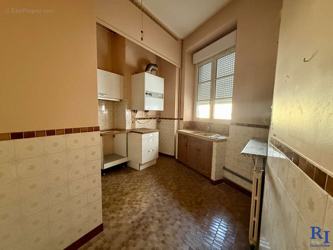 Cuisine à aménager - Appartement à GRENOBLE