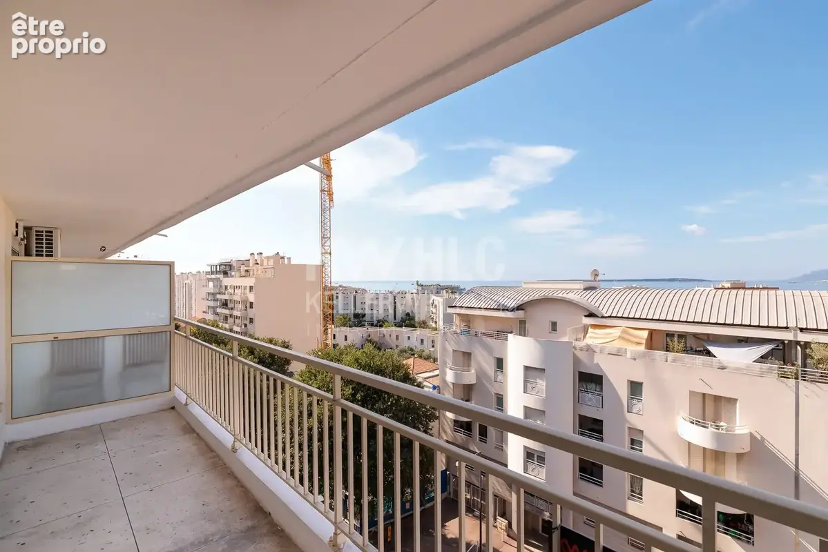 Appartement 3 pièces 65 m² à vendre à Antibes (06160) - photo 2