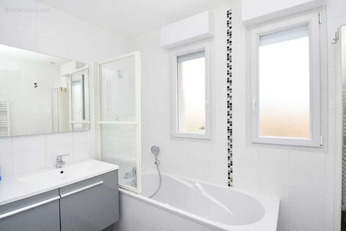 Montesson - 3 mn centre ville - maison de 135 m² au sol - 4 chambres - terrain 265 m² - photo 15