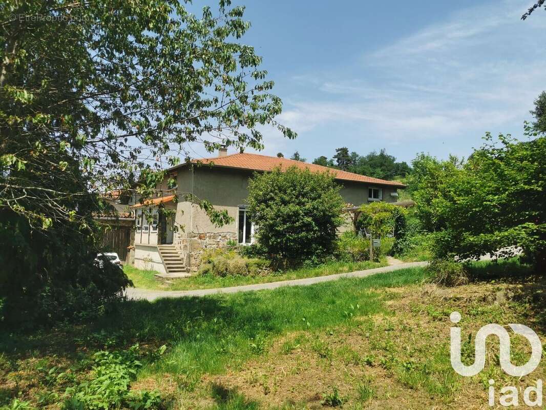 Maison 242 m² à Grammond  - photo 2