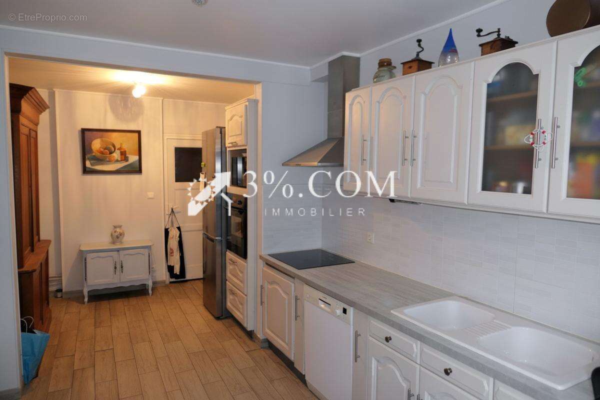 Maison à SAINT-MARTIN-EN-CAMPAGNE