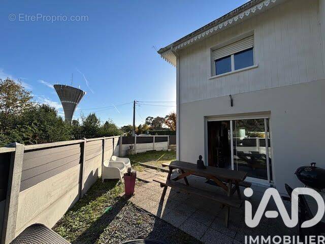 Photo 1 - Maison à LANTON