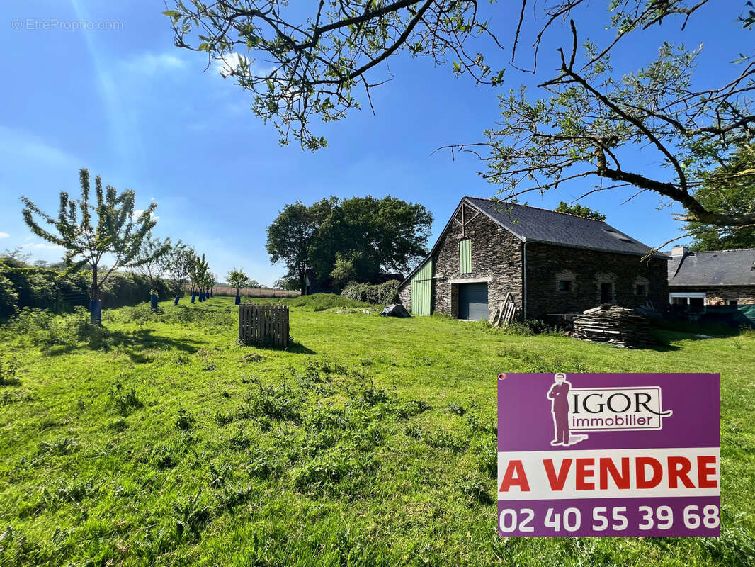 Maison à MARSAC-SUR-DON