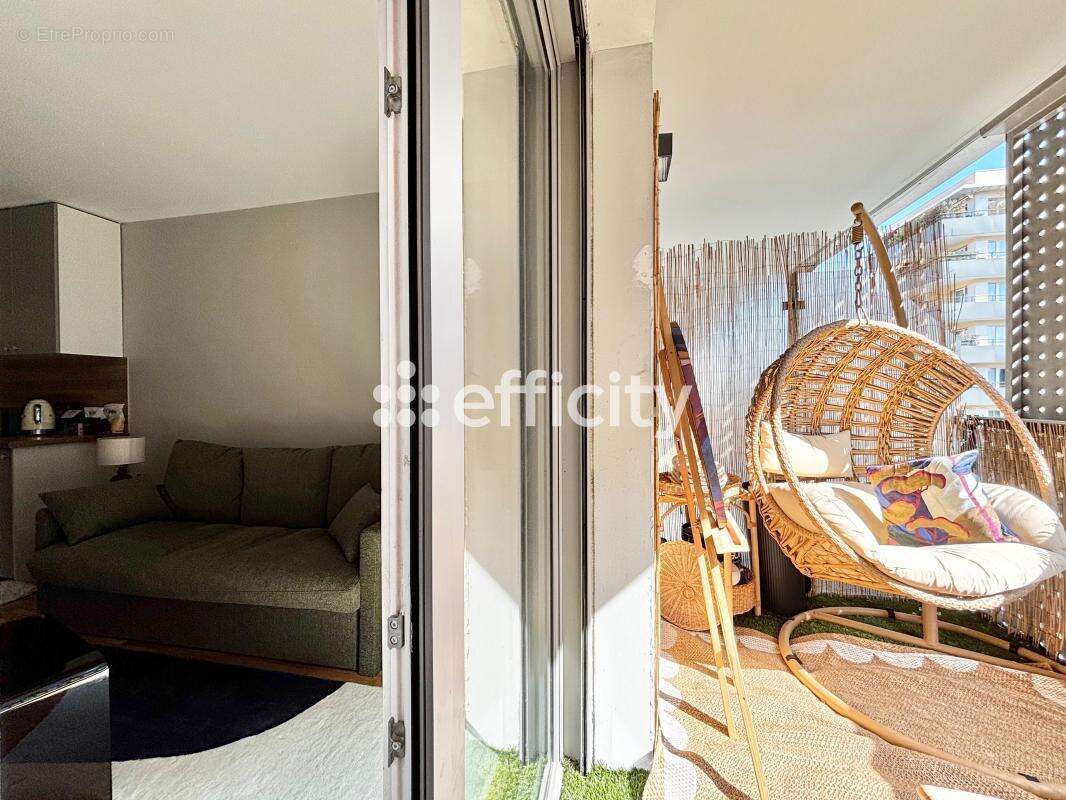 Appartement à ASNIERES-SUR-SEINE