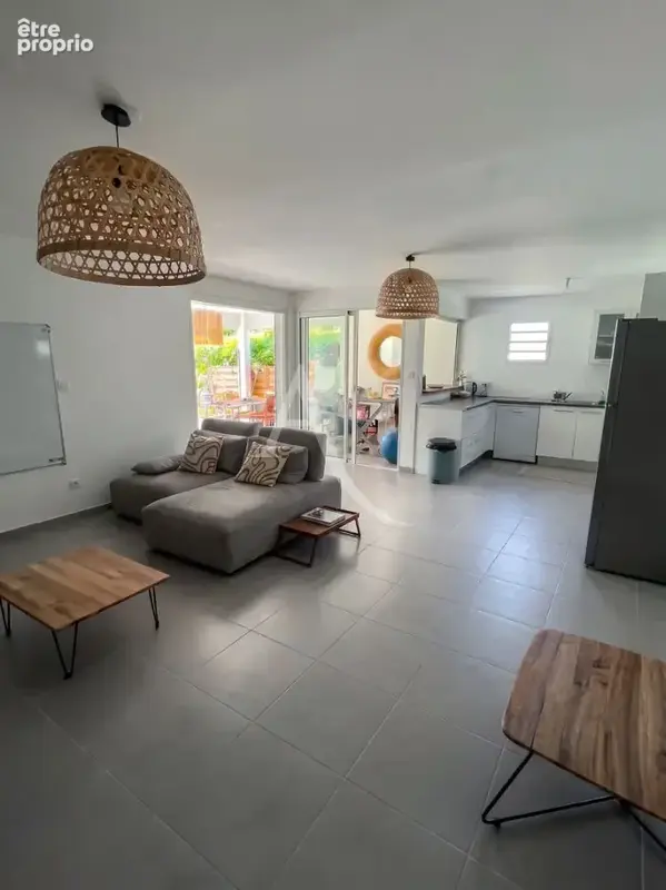 Appartement T3 d'exception en rez-de-jardin avec grande terrasse - photo 2
